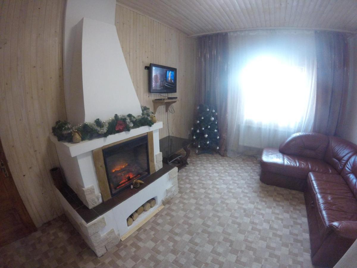 Айворі Хаус Mykulyčyn Exteriér fotografie