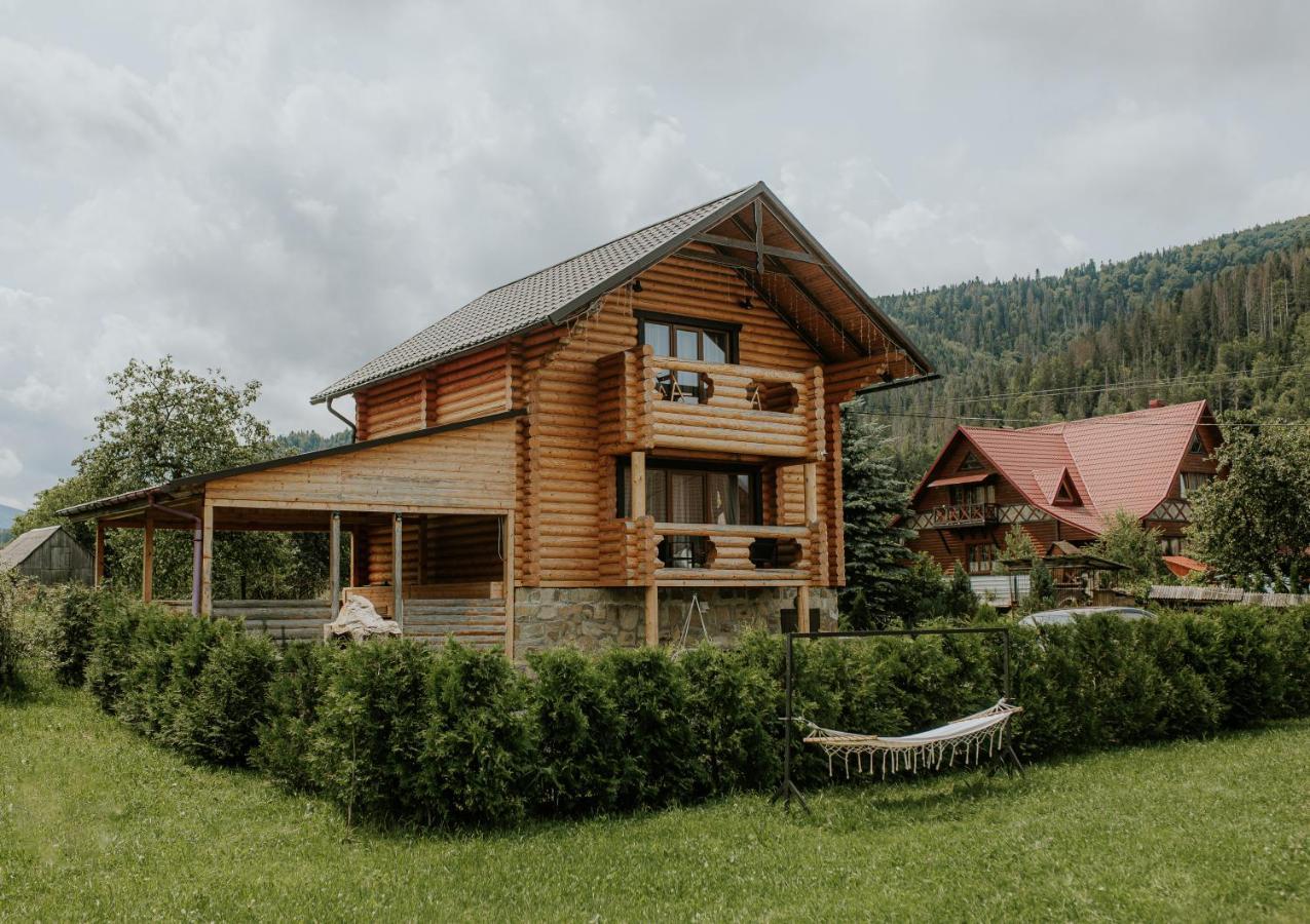 Айворі Хаус Mykulyčyn Exteriér fotografie