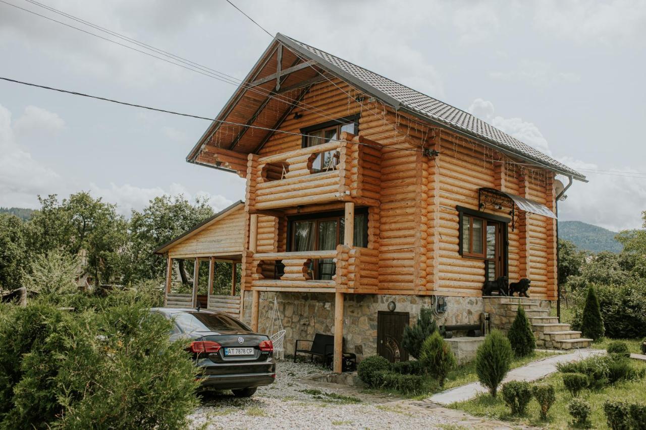Айворі Хаус Mykulyčyn Exteriér fotografie