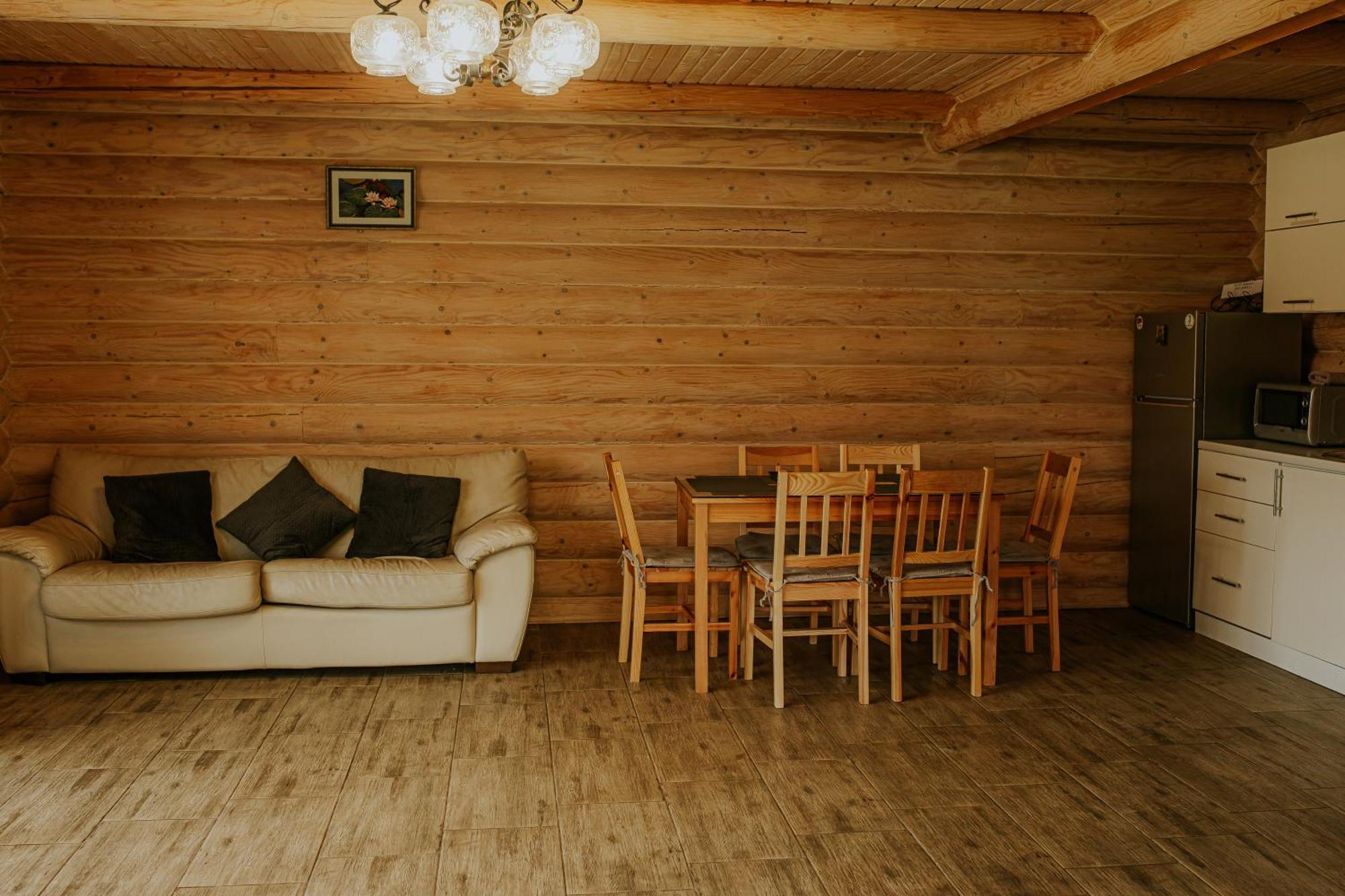 Айворі Хаус Mykulyčyn Exteriér fotografie