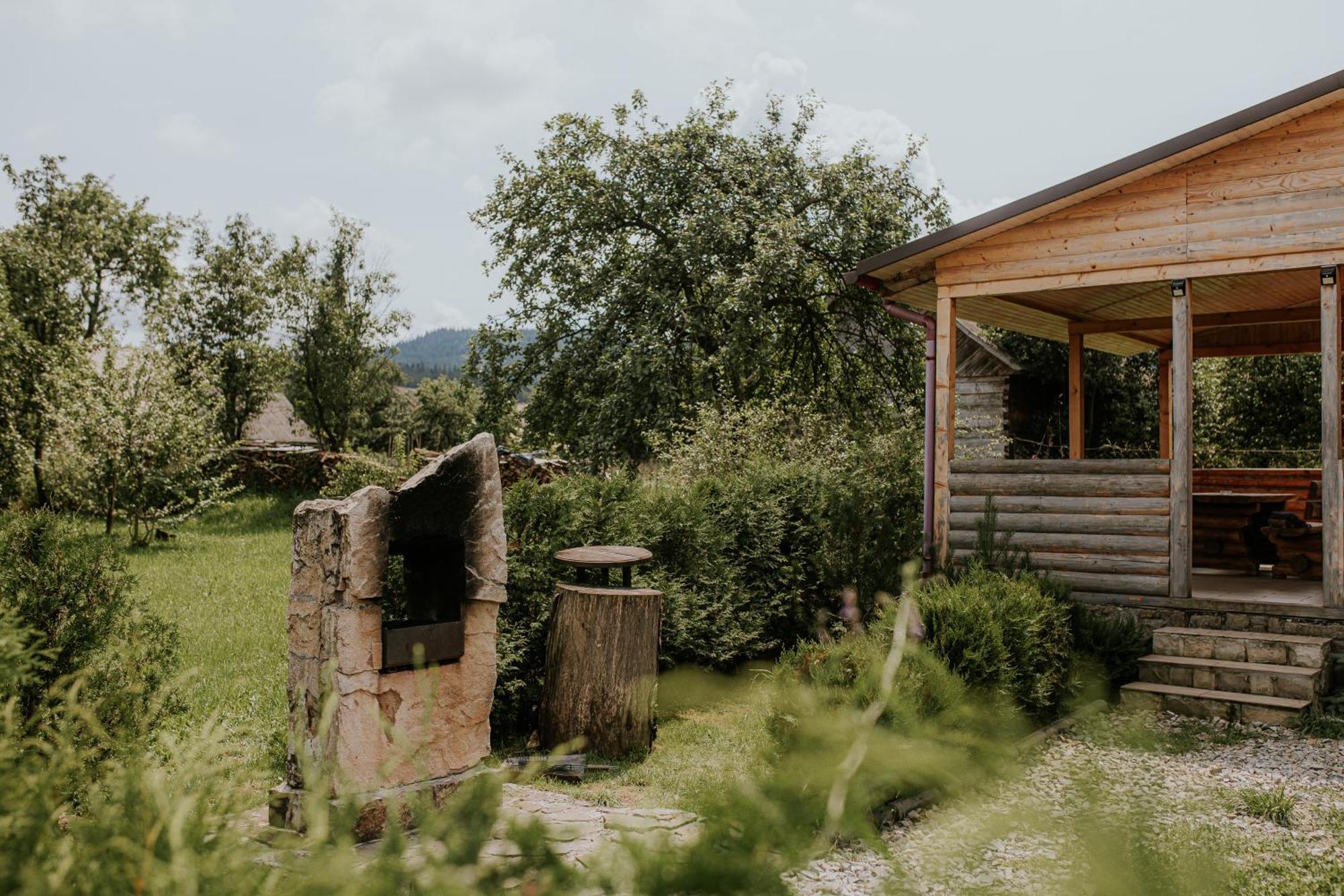 Айворі Хаус Mykulyčyn Exteriér fotografie